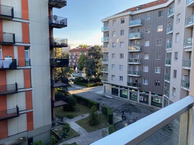 Apartment Zurigo ミラノ エクステリア 写真